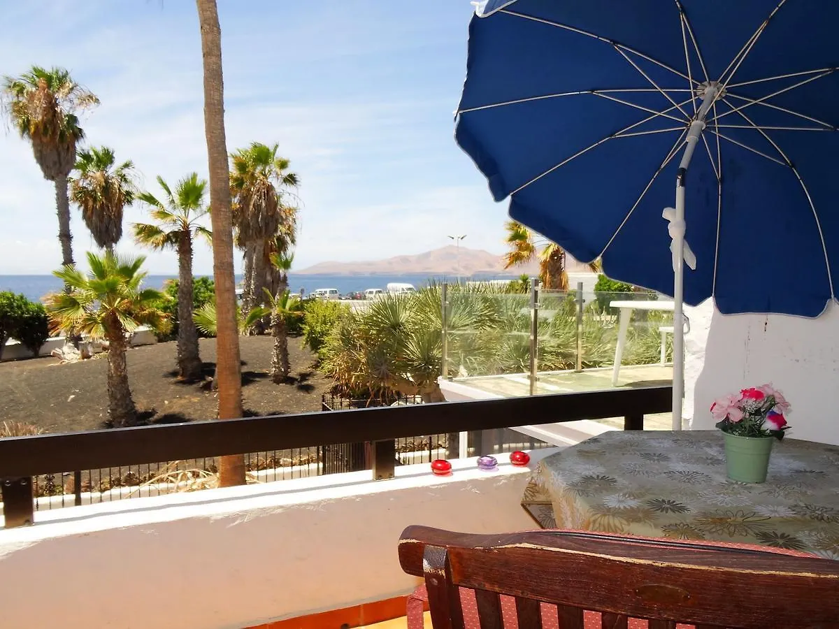 Beach Front Oasis Apartment Tias